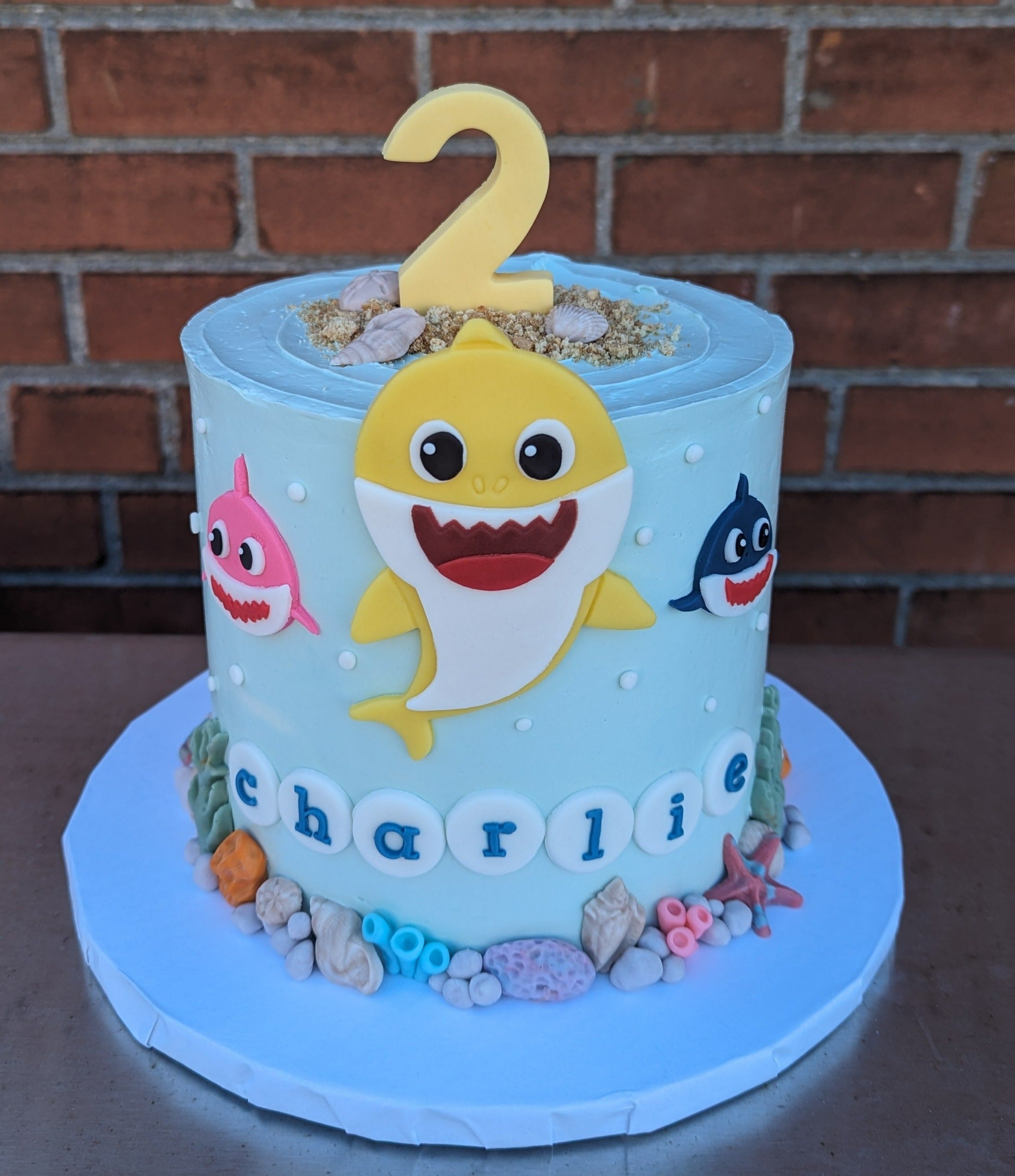 Baby Shark Cake